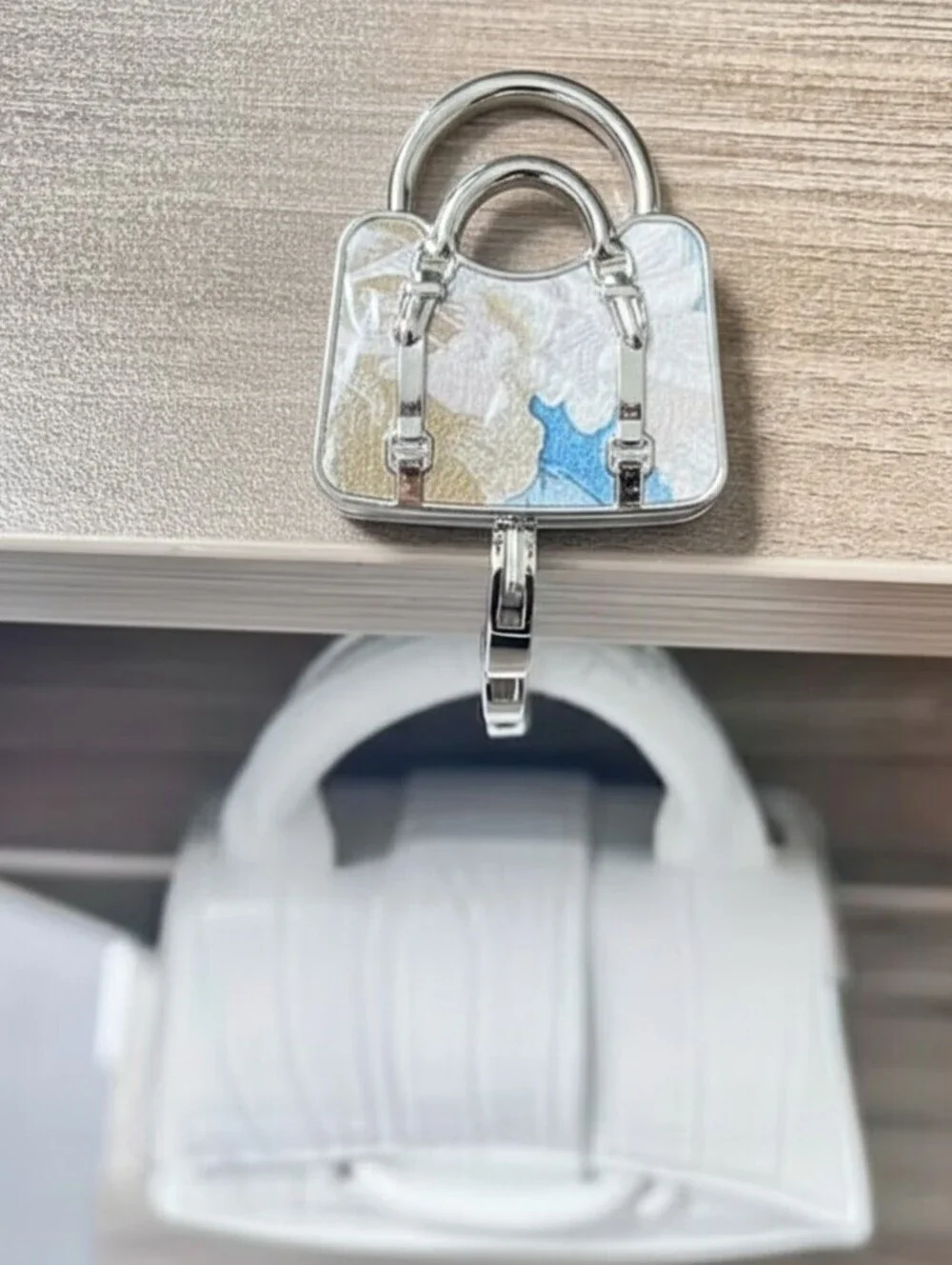 Miniature Handbag Shaped Metal Purse Hook Hanger for Table